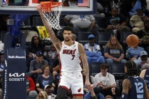 9分12板3帽!斯波:韦尔的表现非常棒 这就是一种进步 9分12板3帽!斯波:韦尔的表现非常棒 这就是一种进步