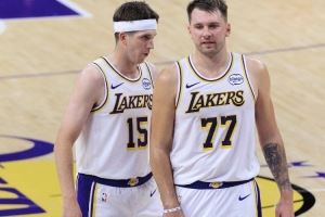 雷迪克:从赛季初到现在卢卡小里一直带领我们前行 他们做得很棒 雷迪克:从赛季初到现在卢卡小里一直带领我们前行 他们做得很棒