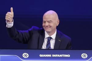 詹俊:网球比赛有外卡 国际足联针对世界杯是否考虑借鉴此设定? 詹俊:网球比赛有外卡 国际足联针对世界杯是否考虑借鉴此设定?