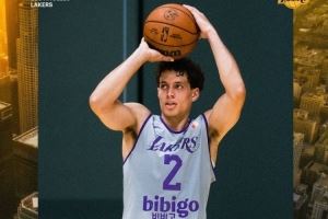 二级脚踝扭伤!雷迪克:双向合同后卫马农大概率缺席剩余季前赛 二级脚踝扭伤!雷迪克:双向合同后卫马农大概率缺席剩余季前赛