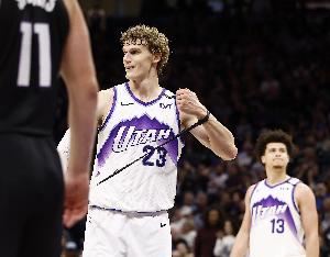 相隔2155场爵士终结27年50+得分荒 现存最长50+得分荒纪录为热火 相隔2155场爵士终结27年50+得分荒 现存最长50+得分荒纪录为热火