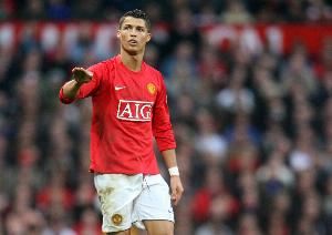 前球员回忆：07年与C罗交换球衣后送人，当时未意识其价值与意义